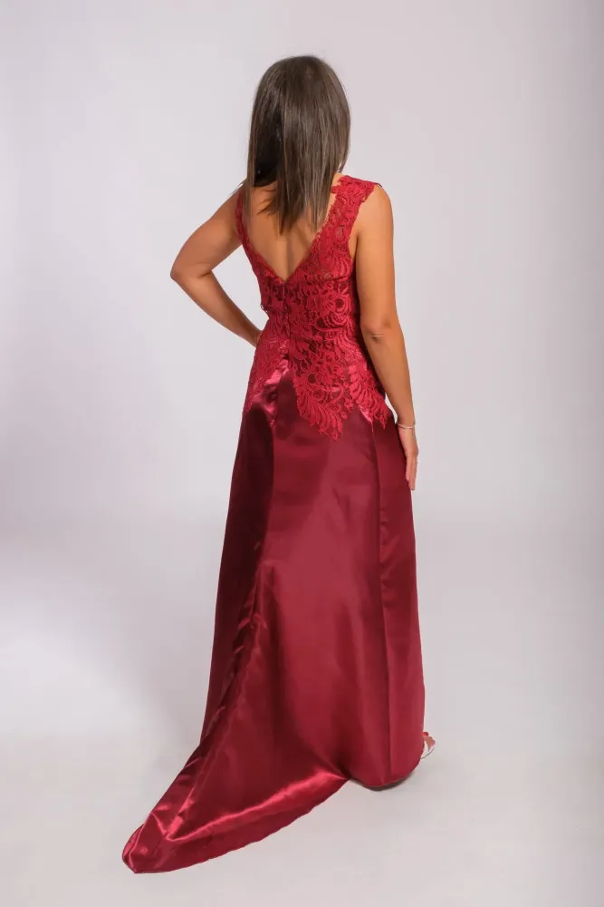 Robe de cocktail rouge dentelle
